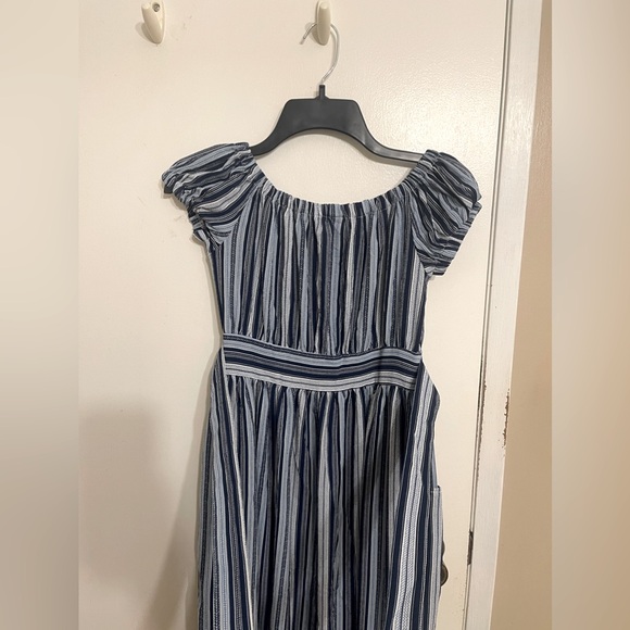 Stripe off shoulder dress - Picture 2 of 3